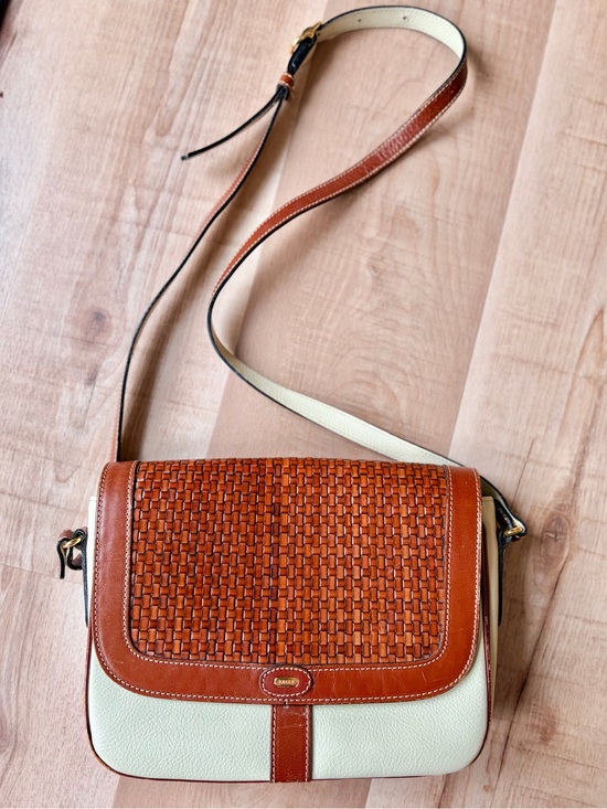 Bally Handbags - Vintage Bally Italian Leather Crossbody Bag